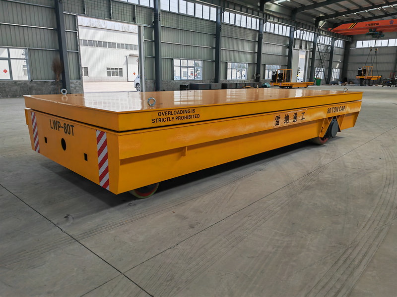 Cyd-fynd 80 Ton Hydrolig Hydrolig Trackless Cart