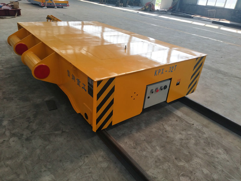 32 Ton Trolley Cyswllt Gyda Tractor