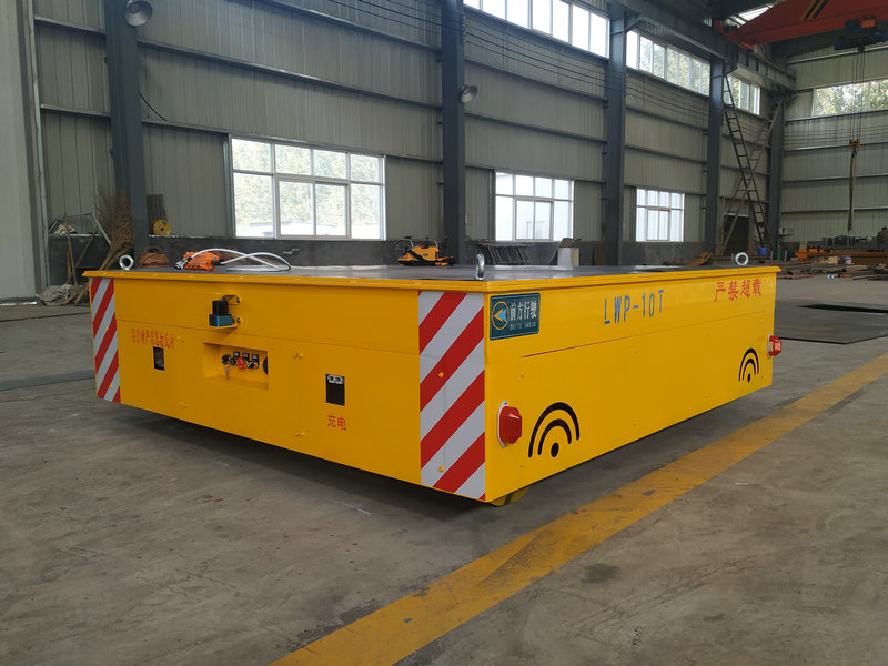 10 Ton Intelligent Trackless Cyflymder Cart ar gyfer y diwydiant gweithgynhyrchu